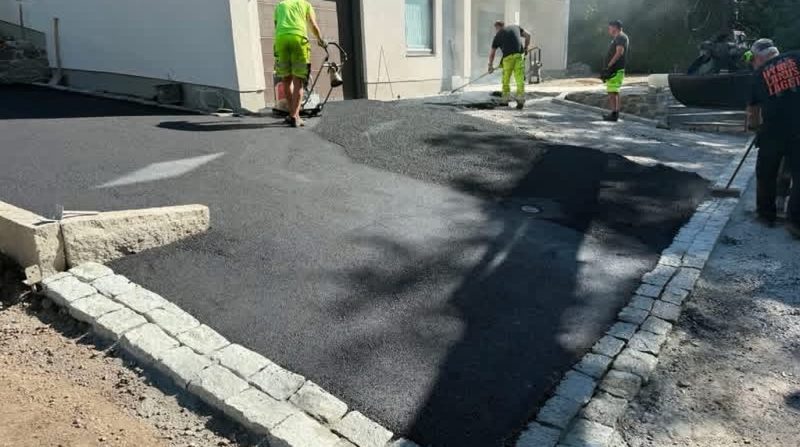 Kantsten mot asfalt